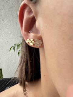 Imagem do Trio De Brincos Trevo com Zircônias Banhado a Ouro 18k