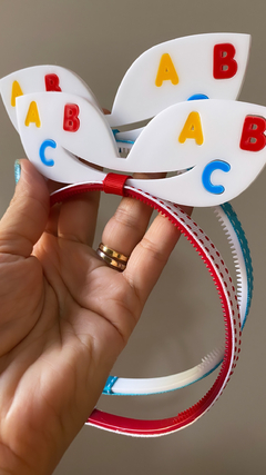 Tiara escolar ABC