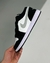 Imagem do Jordan 1 Low "Black Medium"