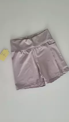 Short Curto com Bolso na internet