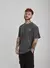 Camiseta Regular Estampada Butterfly (Cinza Estonado) - comprar online