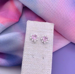 Brinco coração cravejado - rosa cristal