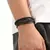 pulsera de cuero piedra ojos de tigre. en internet