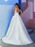 Vestido de noiva casamento Princesa em Cetim decote profundo Branco rendado com leve cauda manga curta - comprar online