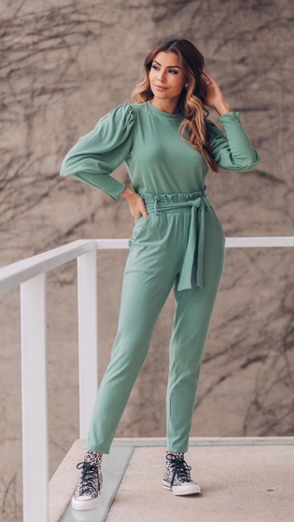 Calça cós de elástico verde Júlia