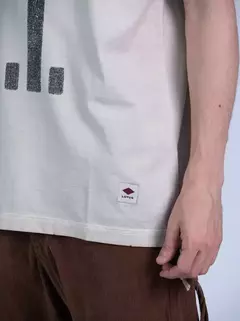 Remera Regular Ayumu 0989 en internet
