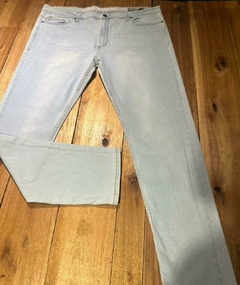 Pantalon Regular Napier 01622