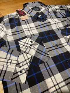 CAMISA CON BOLSILLOS AARON (0520) - comprar online