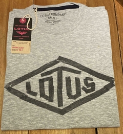 REMERA LOTUS ''ALCARAZ'' 0679 en internet