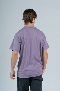 REMERA REGULAR OLIVER 0927 en internet