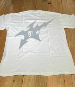 REMERA DAGGER 1000 en internet