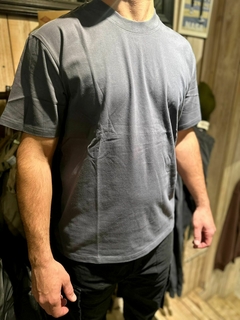 REMERA REGULAR VILLENEUVE 01027