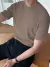 Camiseta Classic Caqui. na internet