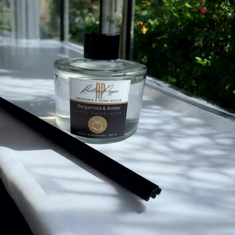Difusor - Bergamota & Âmbar - 250 ml - Rústica Pepper - comprar online