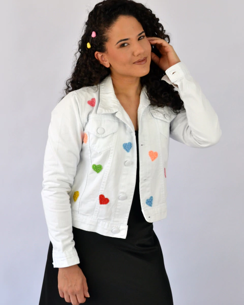 Jaqueta jeans branca Corações
