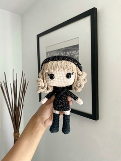 Taylor Swift versión Reputation - Amigurumi, Crochet, Muñeca