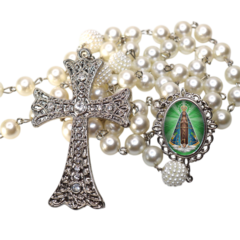 Terço Noiva Prata Nossa Senhorada Aparecida Casamento Relicario em Perolas 12mm Homenagem - comprar online
