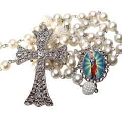 Terço Noiva Prata Coração Sagrado de Jesus Mod Casamento Relicario em Perolas 12mm Homenagem - comprar online