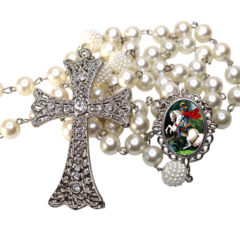 Terço Noiva Prata São Jorge Casamento Relicario em Perolas 12mm Homenagem - comprar online