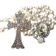 Terço Noiva Prata Santa Cecilia Casamento Relicario em Perolas 12mm Homenagem - comprar online