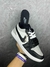( TÊNIS NIKE ) JORDAN 1 LOW - BRANCO/CINZA - HYPE®