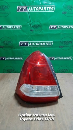 Faro trasero Toyota Etios