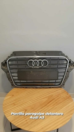 Parrilla Audi A3