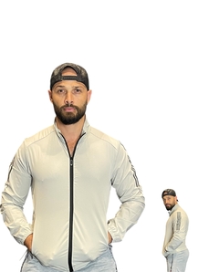 Corta Vento com Bolso Girafit