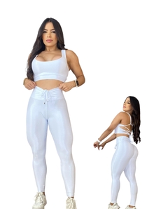 Conjunto Calça Empina Intrecciato Canelado na internet