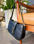 Bolsa Santa Lolla Baguete Texturizada Com Fecho - Duda Bags e Shoes