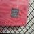 Camisa Grêmio Edição especial 22/23 - Torcedor Umbro Masculina - Rosa com detalhes em preto e azul - Fut-Ace