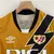 Kit Infantil Rayo Vallecano III 23/24 Umbro - Dourado com detalhes em preto e branco na internet