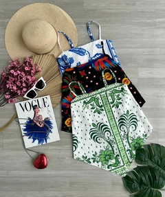 Blusa Bico Estampada - comprar online