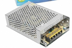 FONTE CHAVEADA COLMEIA P CFTV 12V 5A 60W BIVOLT CHIP SCE