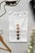 T-shirt Cinco corações - Neve - comprar online