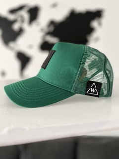 GORRA WIBU en internet