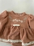Conjunto Infantil Floral com Blusa de Ribana e Calça Off-White na internet