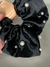 Scrunchie Cetim Pérola - comprar online