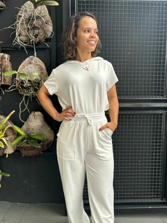 Conjunto com capuz - miragee store