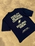 Remera oversize "Evolving Vision" en internet