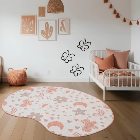 Tapete Infantil Borboletas Antiderrapante Lavável – Rosa e Bege – Formato Orgânico 1,40 x 2,00m ou 2,00m x 2,50m - São João - comprar online