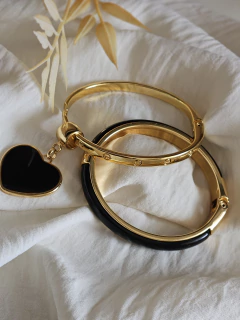 Bracelete com pingente - comprar online