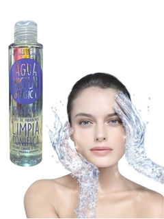 Agua micelar bifasica