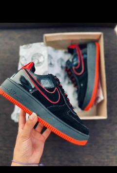 NEGRO ROJO - comprar online