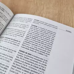 Imagem do Biblia Sagrada | NTLH | YouVersion | Capa Dura Cruz Menta