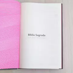 Biblia Sagrada | NVI | Neon Rosa| Capa Dura - comprar online