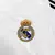 camisa-real-madrid-2024-2025-lançamento-branca-branco-adidas-torcedor-mbappé-vinijr-gola-v-3.webp