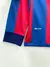 camisa-barcelona-retrô-azul-vermelho-unicef-nike-torcedor-manga-longa-2010-2011-champions-league-messi-gola-redonda-5.webp