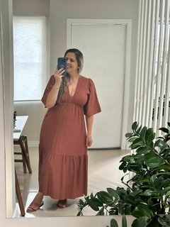 Vestido Midi Jade - Básico e Clássico - Moda Atemporal