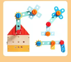 Brinquedo caixa de ferramentas na internet